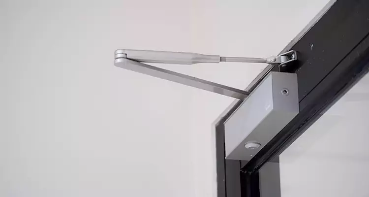 Screen Door Closer Repair in Burlingame, CA