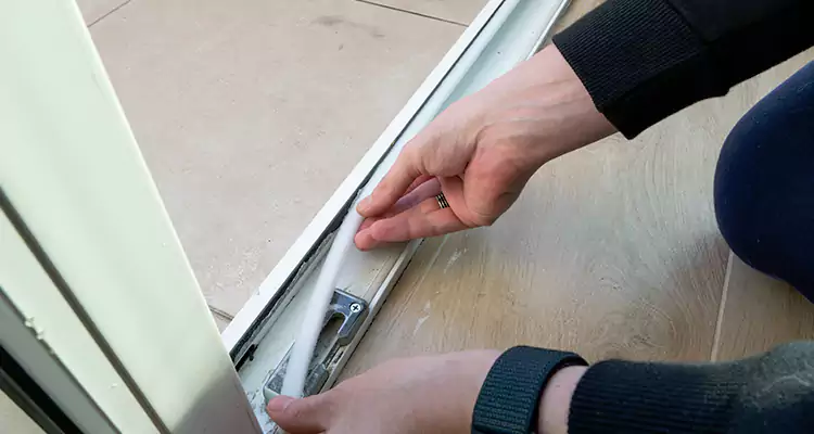 Garage Door Off Track Repair in Burlingame, CA