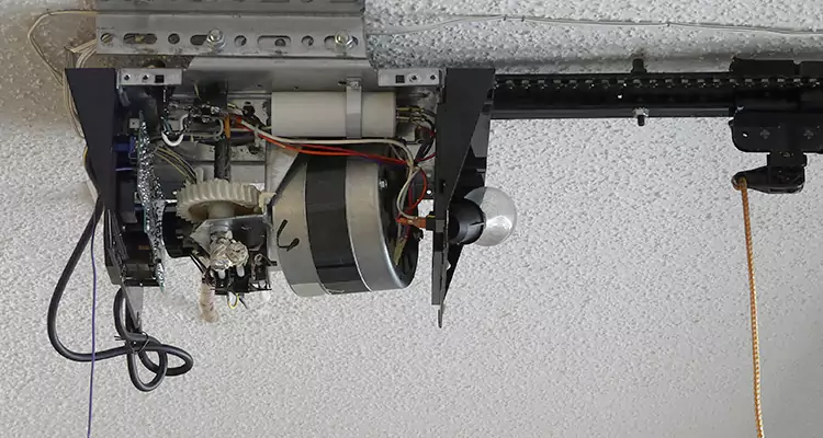 Emergency Garage Door Opener Repair in Burlingame, CA