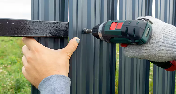 Metal Gate Repair in Burlingame, CA