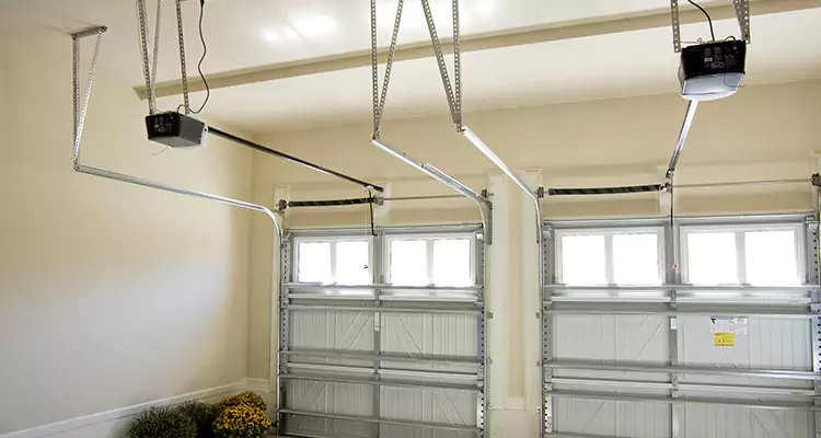 Residential Emergency Garage Door Repair in Burlingame, CA