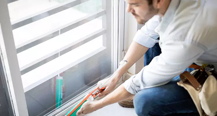 We fix All type of Sliding Door in Burlingame, CA
