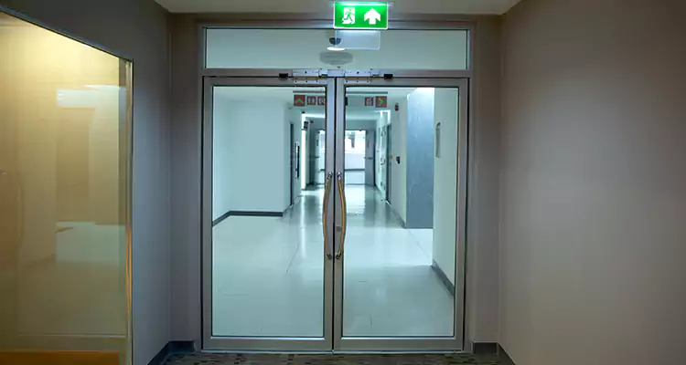 Emergency Glass Door Repair in Burlingame, CA