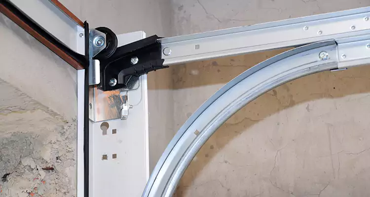 Maintain Liftmaster Garage Door Off Track in Burlingame, CA